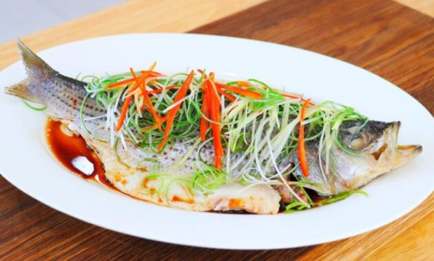 How to cook steamed fish chinese style