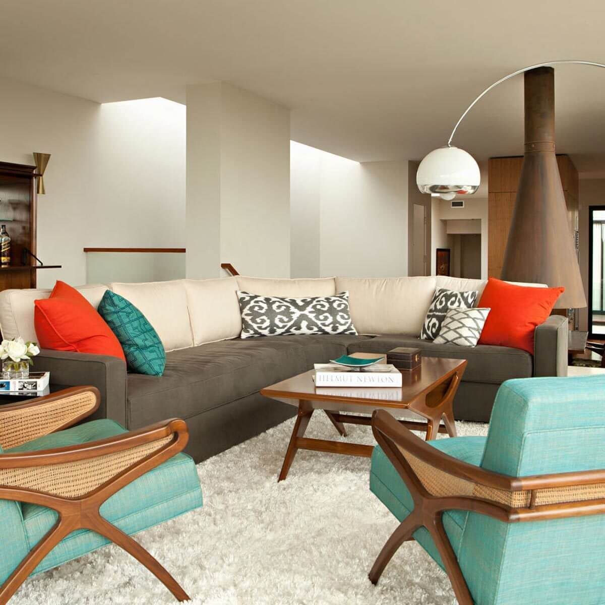 How to decorate mid century living room